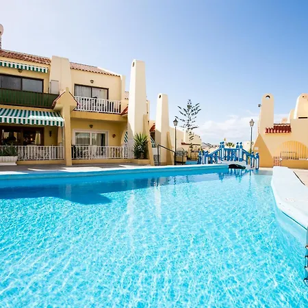 In Mareverde Complex Costa Adeje (Tenerife)